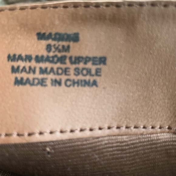 Boots - Picture 3 of 3